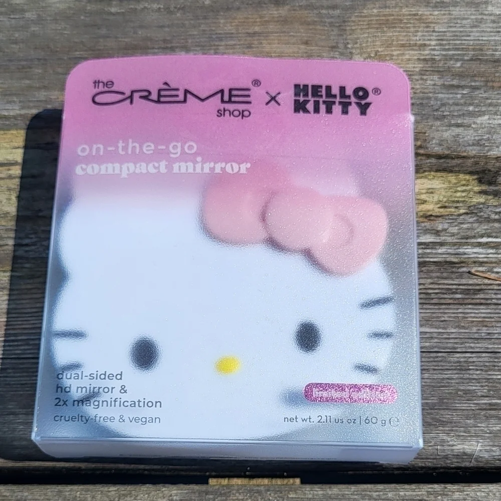 The Crème Shop - Hello Kitty On-The-Go Compact Mirror